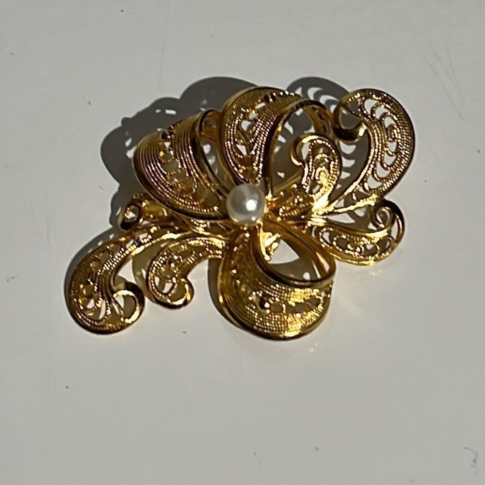 Vintage Gold Tone Filigree Brooch with Faux Pearl Center “Western Germany”